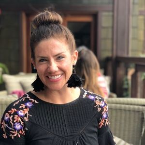 Meet your Posher, Whitney